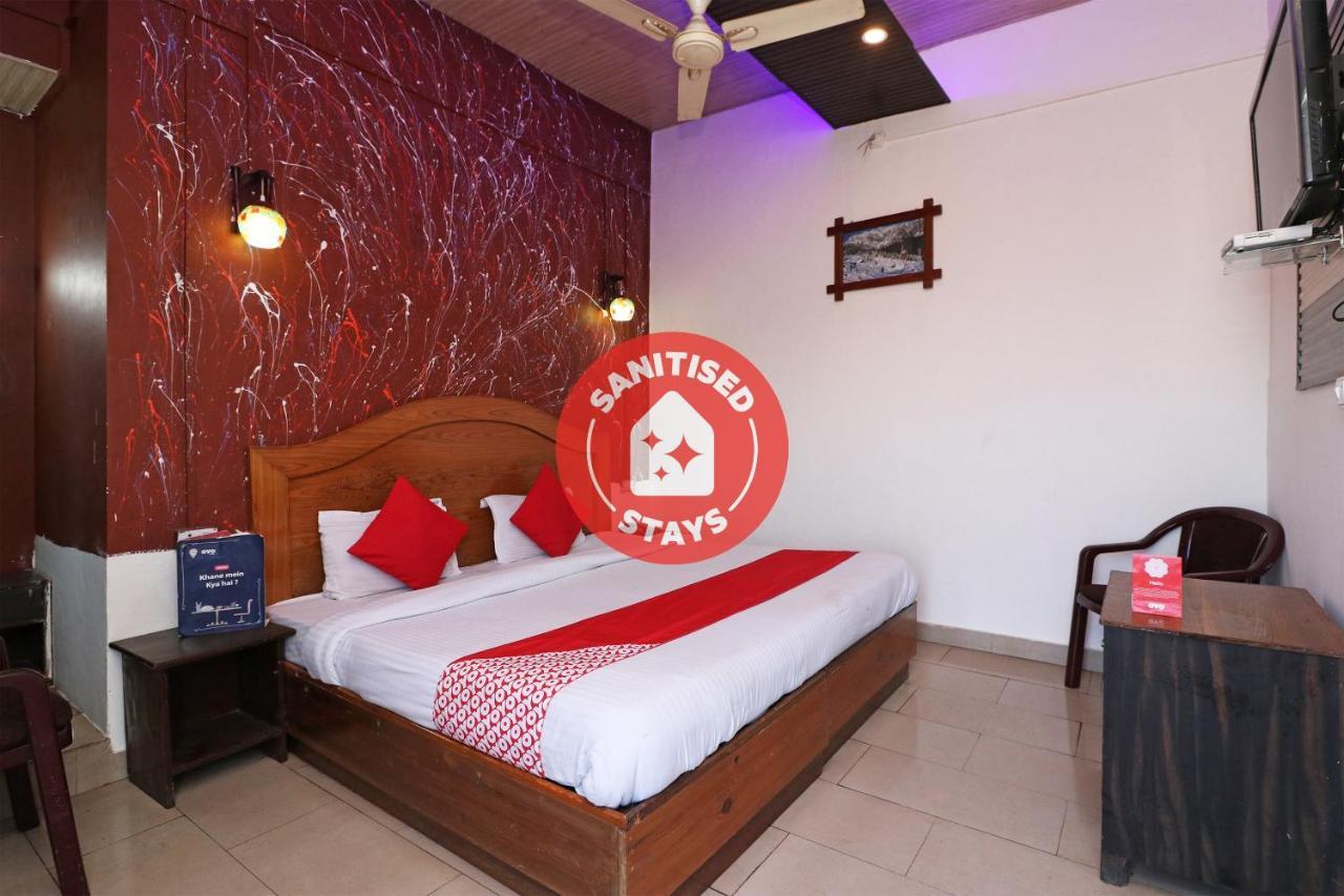 โอโย 75956 โฮเทล แกรนด์ Hotel Rourkela ภายนอก รูปภาพ