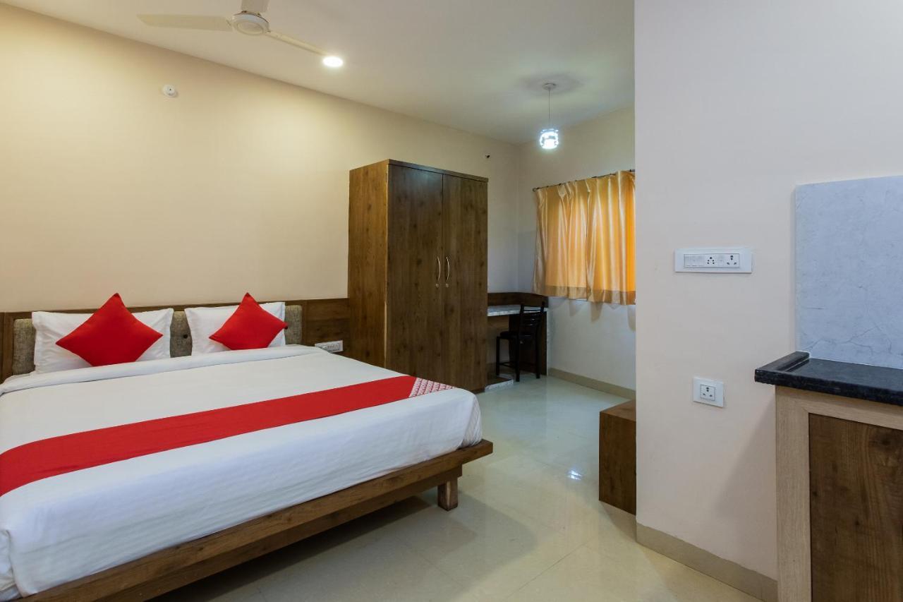 โอโย 75956 โฮเทล แกรนด์ Hotel Rourkela ภายนอก รูปภาพ