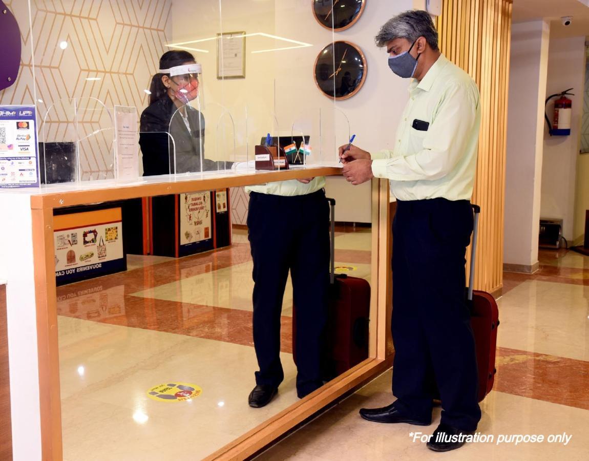 โอโย 75956 โฮเทล แกรนด์ Hotel Rourkela ภายนอก รูปภาพ